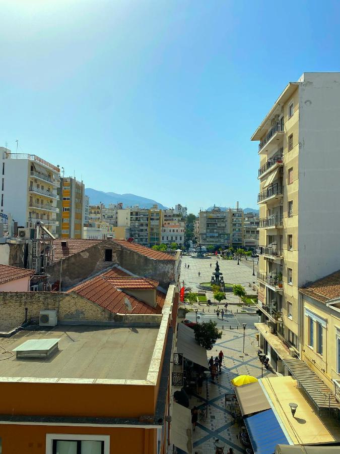 Happy Place! Big, Bright & Central - Ideal For Families And Groups Of Friends Patras Exterior photo