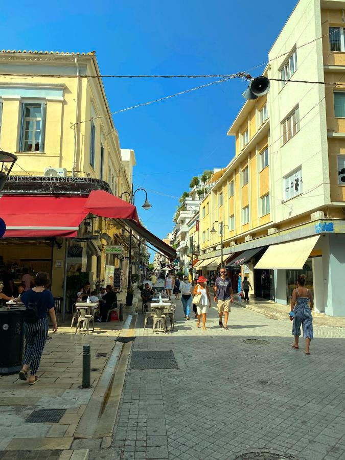 Happy Place! Big, Bright & Central - Ideal For Families And Groups Of Friends Patras Exterior photo